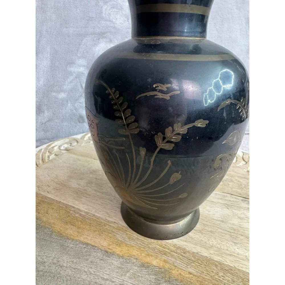 Vintage Black Etched Brass Vase Deer Gazelle Floral Palm‎ Tree Design 9.5 Inch